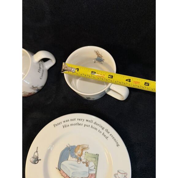 Wedgwood England Beatrix Potter Peter Rabbit Plates Cups Set Lot of 5 Easter - Picture 4 of 16